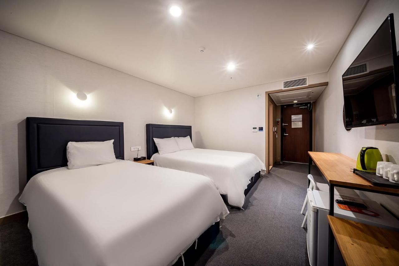 Sunrise Hotel Supjikoji Σεογκουίπο Εξωτερικό φωτογραφία