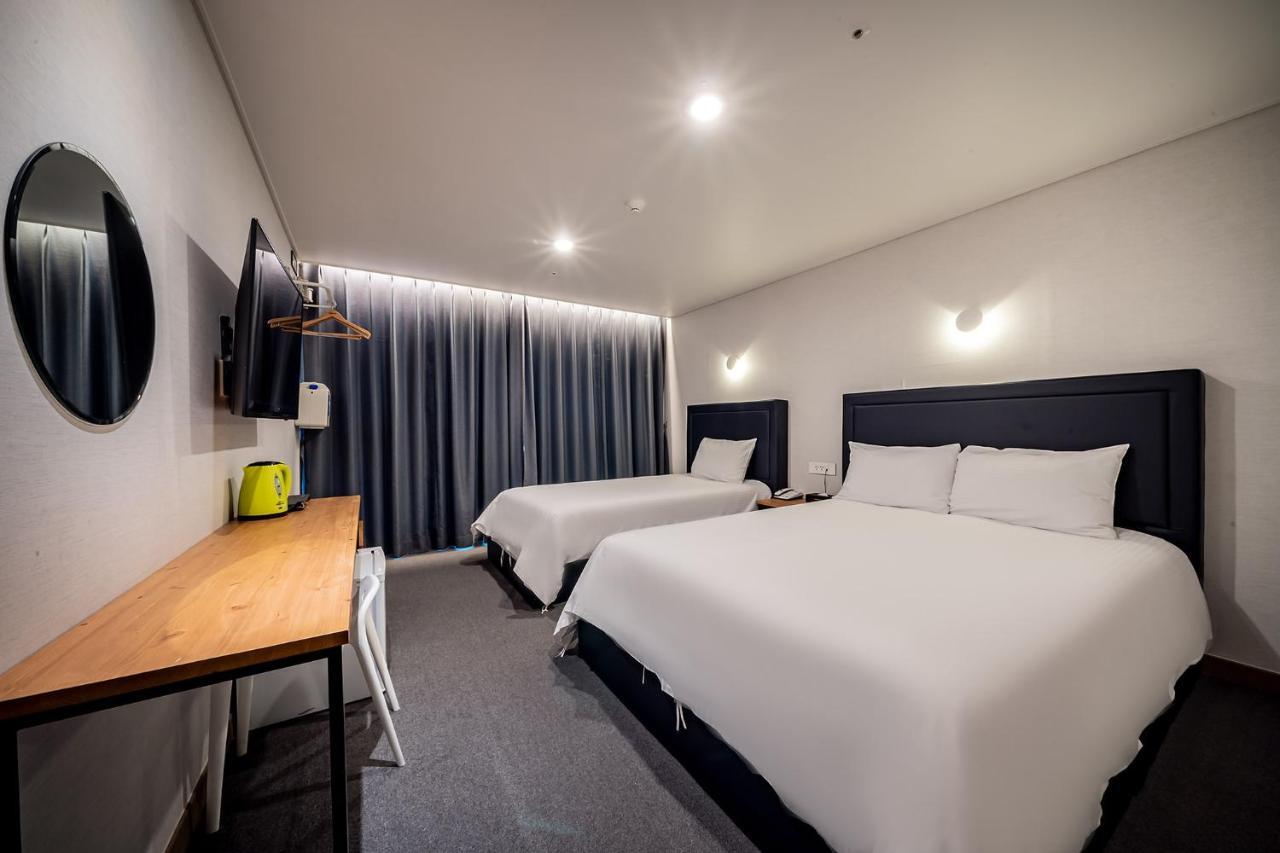 Sunrise Hotel Supjikoji Σεογκουίπο Εξωτερικό φωτογραφία
